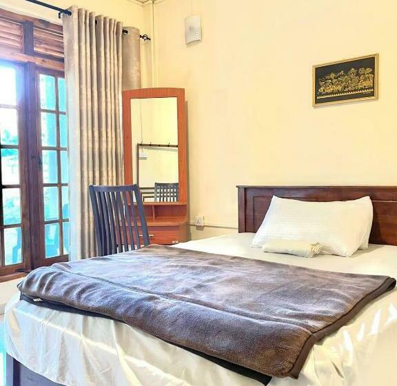 Standard-huone, Mango Tree Nearest Adam S Peak