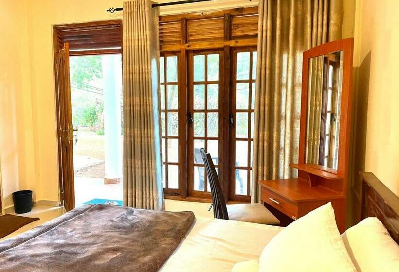 Standard-huone, Mango Tree Nearest Adam S Peak