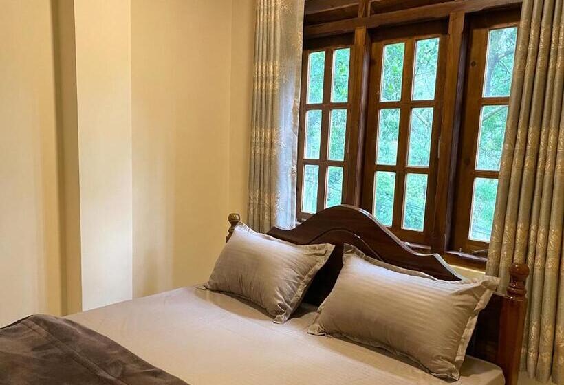 Perhesviitti, Mango Tree Nearest Adam S Peak