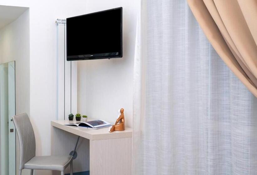 اتاق سوپریور, Napoliviva