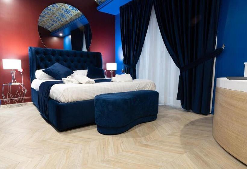 اتاق استاندارد با وان آب گرم, Napoliviva