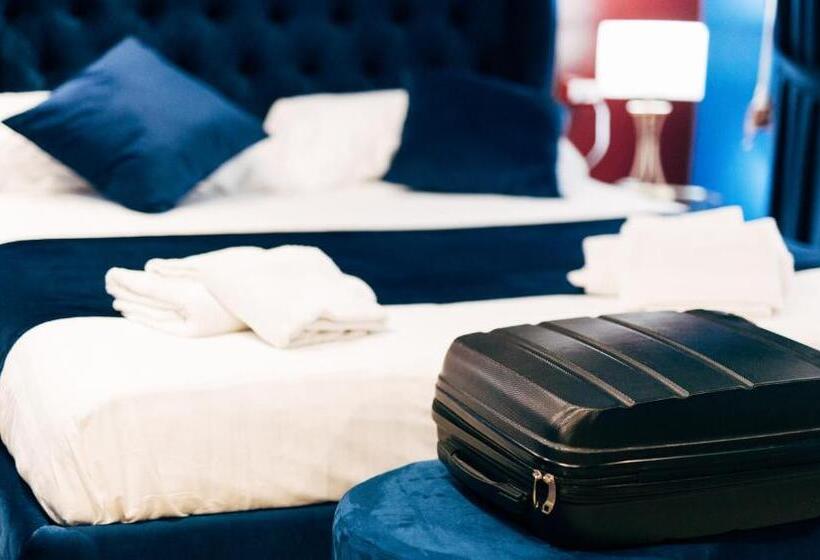 اتاق استاندارد با وان آب گرم, Napoliviva