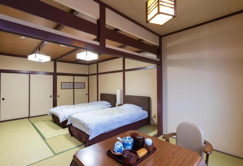 غرفة قياسية, Sakadojo