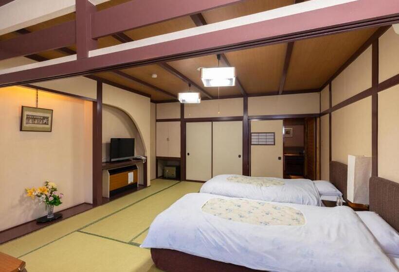 غرفة قياسية, Sakadojo