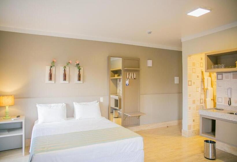 سوئیت با بالکن, Pousada Villa Di Enzo