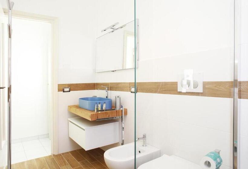 آپارتمان 1 خوابه با چشم‌انداز دریا, Beachside Rooms & Suites