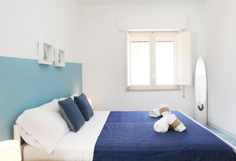 آپارتمان 1 خوابه با چشم‌انداز دریا, Beachside Rooms & Suites