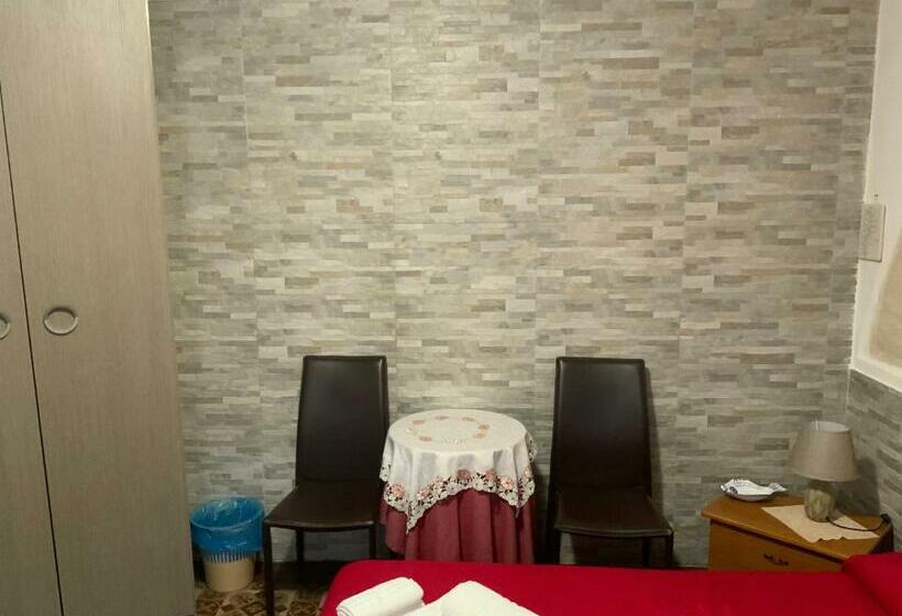 标准间, Cortile Azzurro