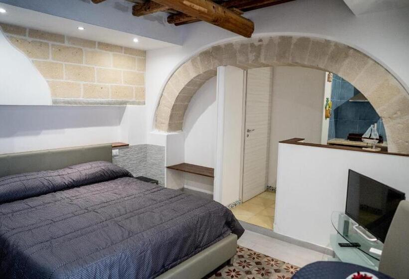 标准工作室, Cortile Azzurro