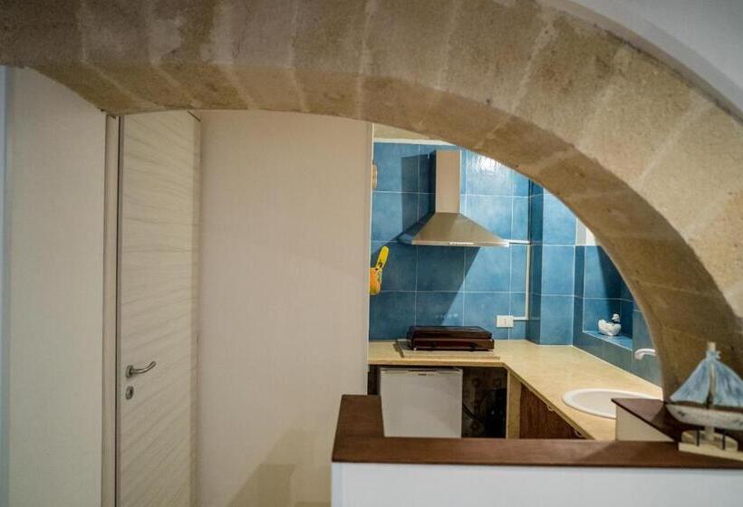 标准工作室, Cortile Azzurro