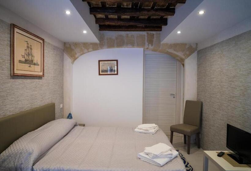 标准工作室, Cortile Azzurro