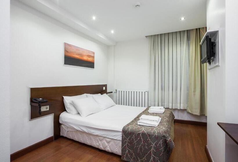 スタンダードルーム, Buyukada Comfort Otel