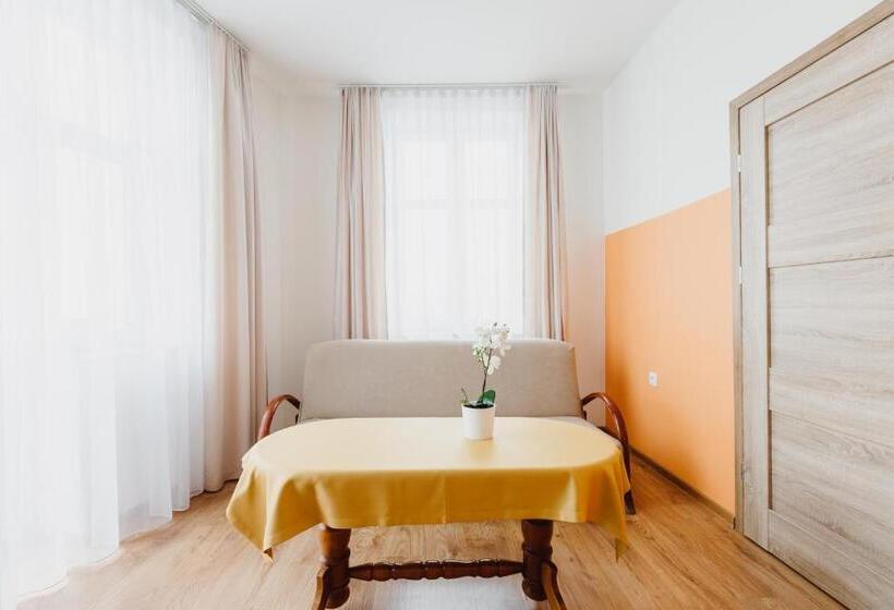 חדר סטודיו סטנדרד, Hostel Tara