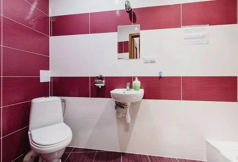 اتاق استاندارد, Hostel Tara
