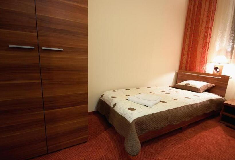 غرفة كومفورت فردية, 24