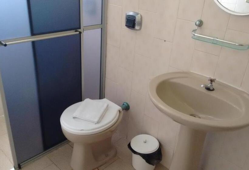 اتاق استاندارد, Alpinus