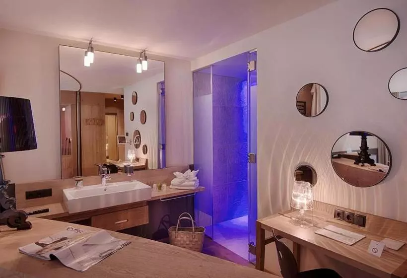 Sviitti Parveke, Amonti Wellnessresort