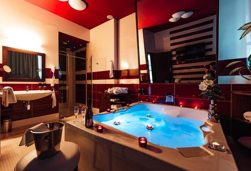 سوییت, Baltaci Atrium