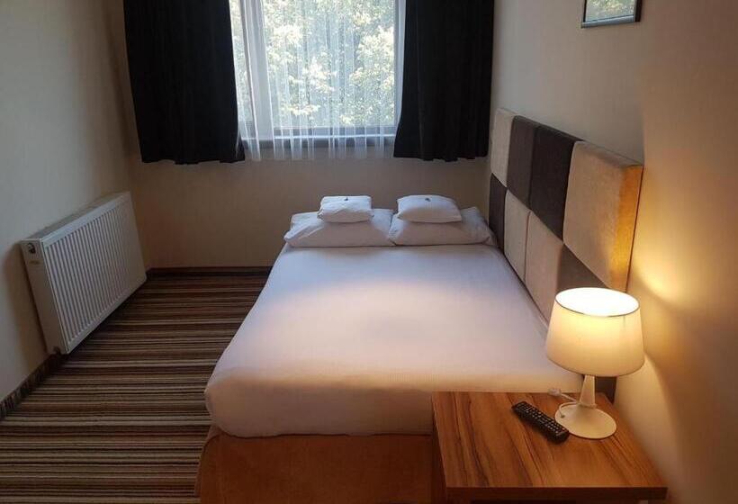 Номер Basic, Boutique Hotel S Kwiska   Legnicka