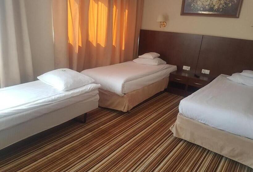 Семейный Номер, Boutique Hotel S Kwiska Legnicka