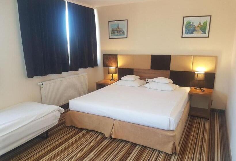 Семейный Номер, Boutique Hotel S Kwiska   Legnicka