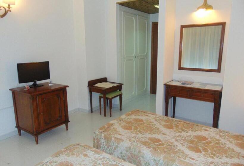 스탠다드 싱글 룸, Calla