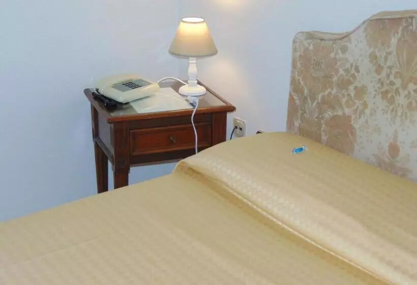 اتاق استاندارد با بالکن, Calla