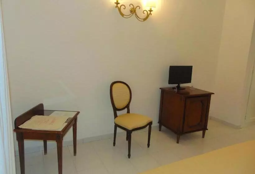 اتاق استاندارد با بالکن, Calla