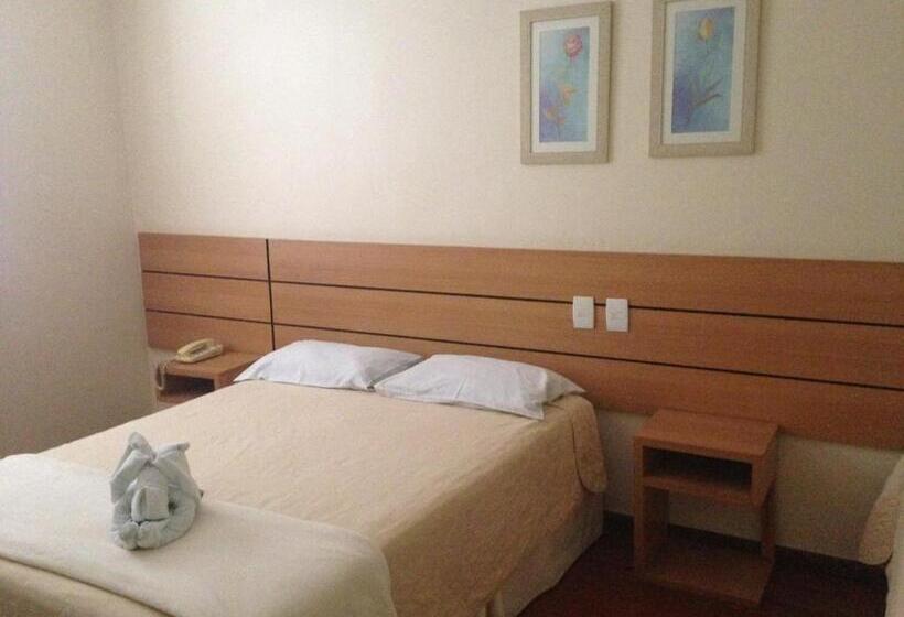 غرفة قياسية, Colonial Aquarius