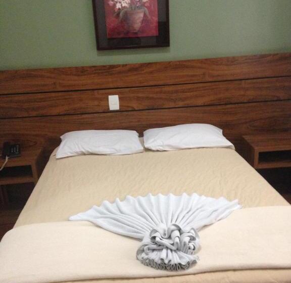 غرفة ديلوكس فردية, Colonial Aquarius