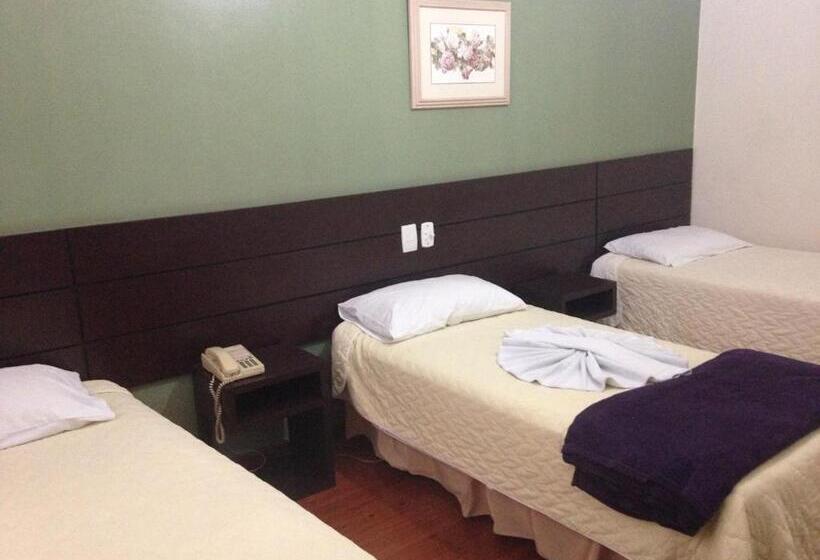 غرفة قياسية ثلاثية, Colonial Aquarius