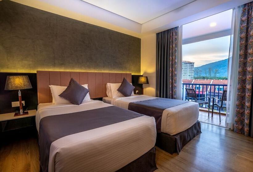Номер Deluxe, Dayang Bay Resort Langkawi
