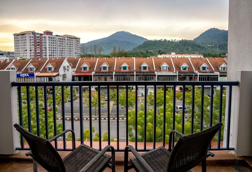 Номер Deluxe, Dayang Bay Resort Langkawi