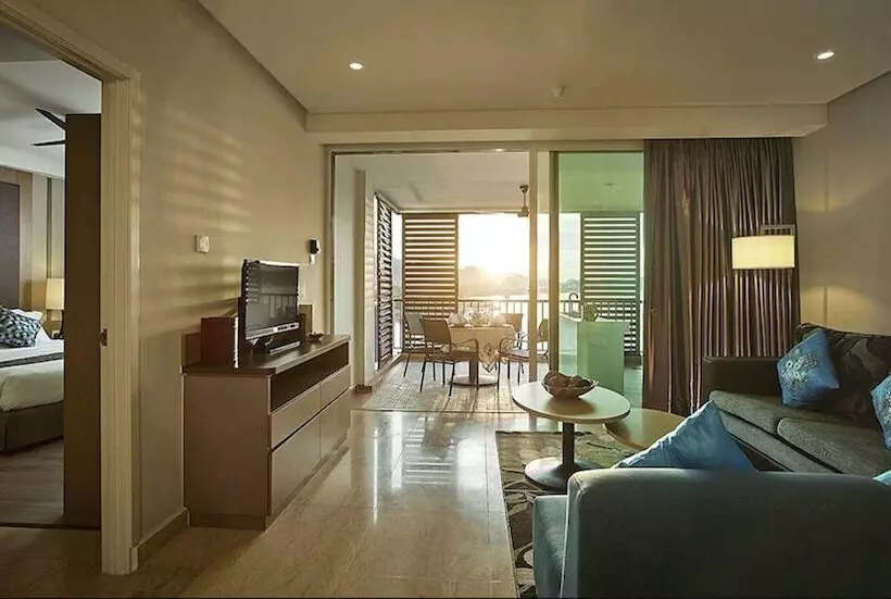 استودیو اجرایی, Dayang Bay Resort Langkawi