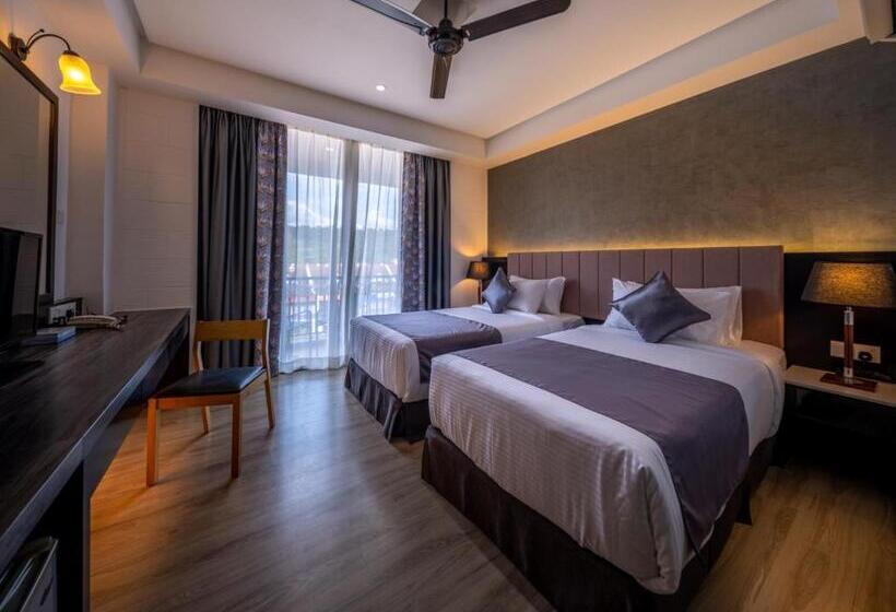 Номер Deluxe, Dayang Bay Resort Langkawi