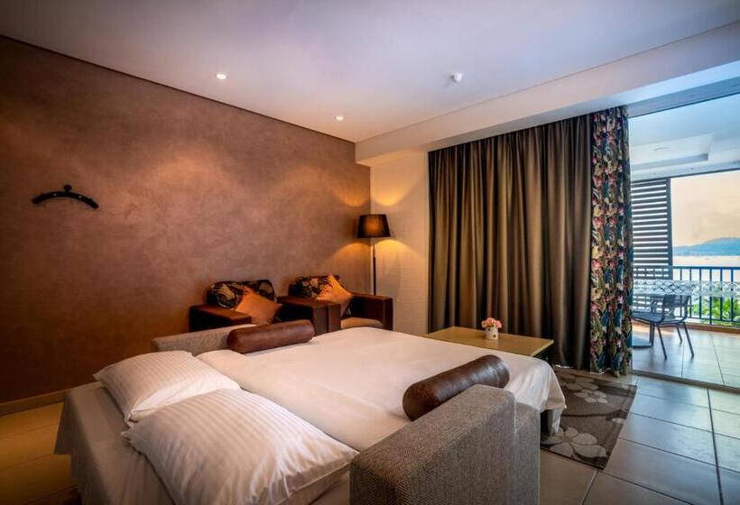 Family studio with sea view, Dayang Bay Resort Langkawi