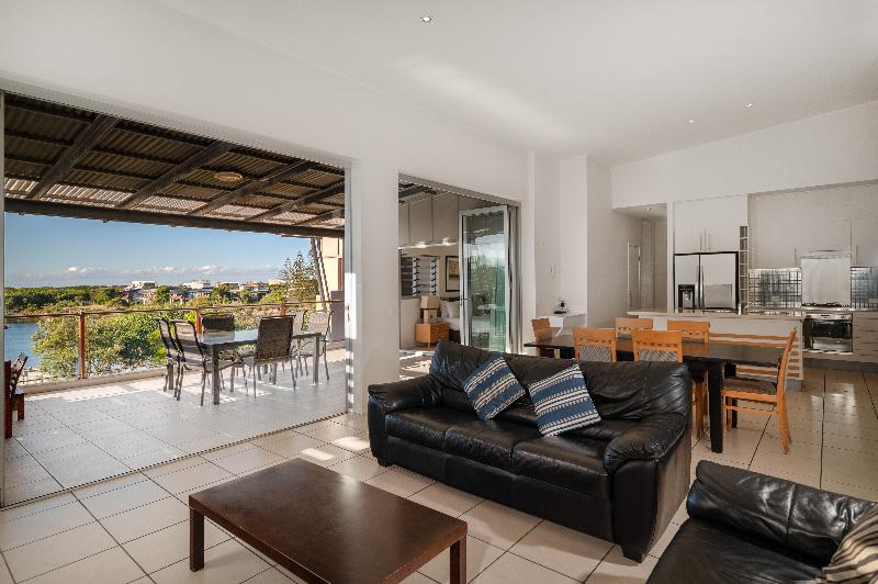 Номер Deluxe, Dayang Bay Resort Langkawi