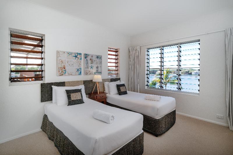 Номер Deluxe, Dayang Bay Resort Langkawi