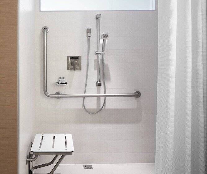 חדר סטנדרט שתי מיטות זוגיות, Delta Hotels By Marriott Toronto