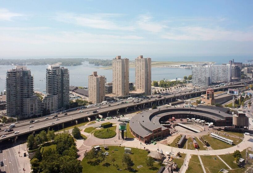 חדר סטנדרט מיטה זוגית עם נוף, Delta Hotels By Marriott Toronto