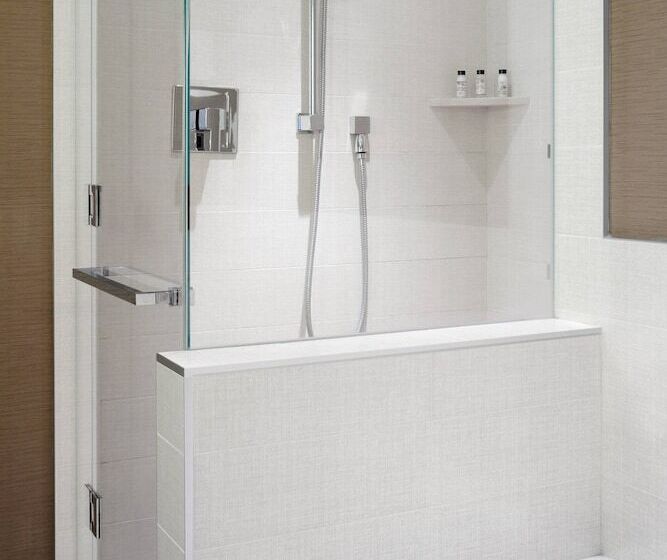 חדר סטנדרט שתי מיטות זוגיות, Delta Hotels By Marriott Toronto