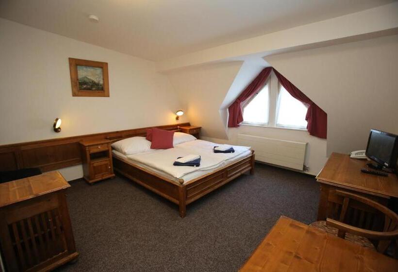 חדר סטנדרט, Jelinek