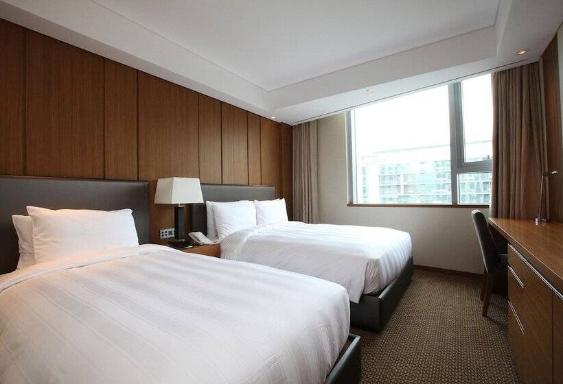 חדר משפחתי, Lotte City Hotel Guro