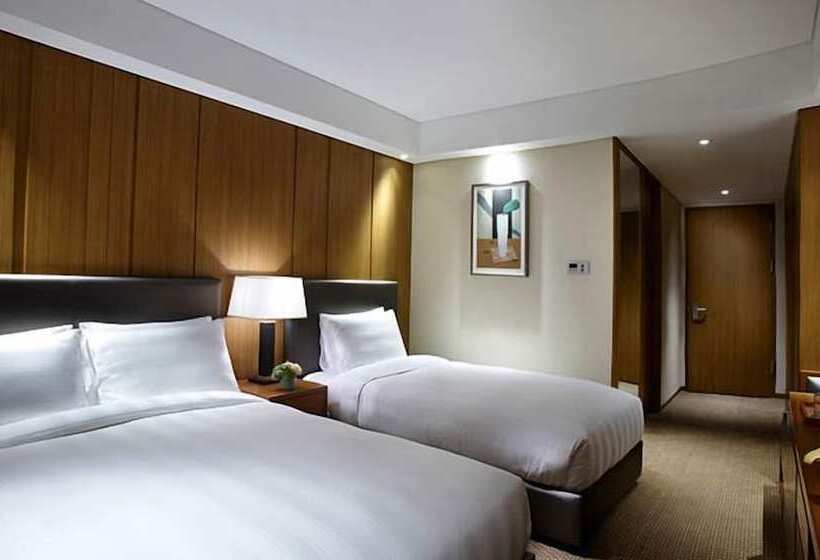 חדר משפחתי, Lotte City Hotel Guro