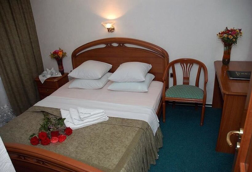 标准间, Metallurg   Hostel