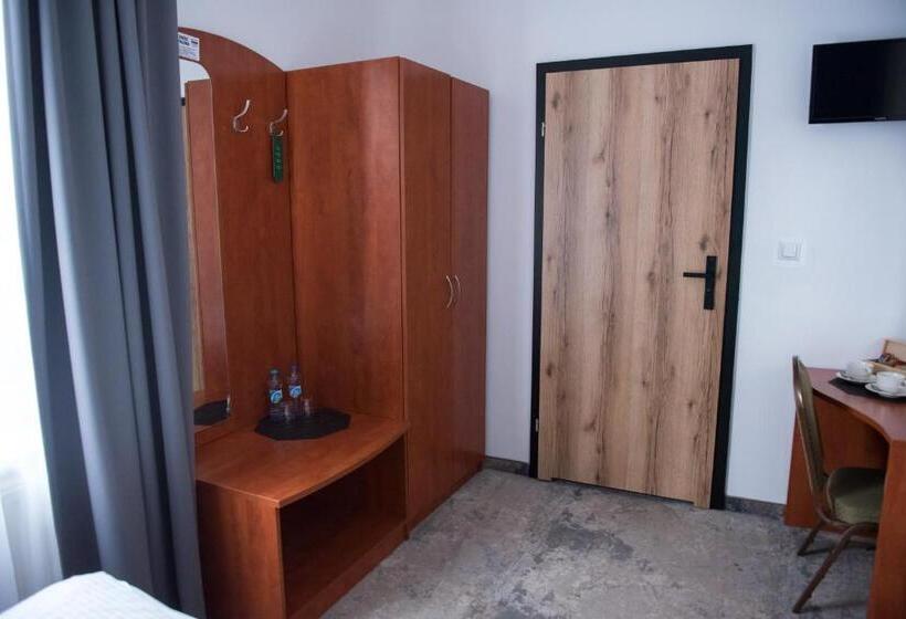 חדר סטנדרט יחיד, Paradiso