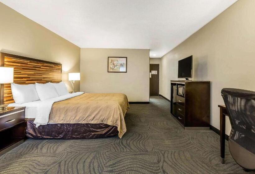 带大床的标准间, Quality Inn Fallbrook I 15
