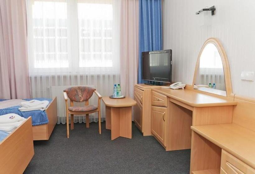 Номер Стандарт, Vistula