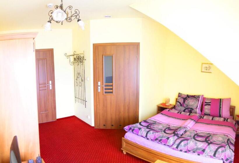 Номер Стандарт, Zajazd Skorpion B&b