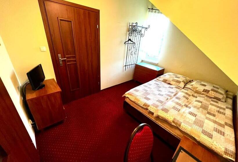 기본룸, Zajazd Skorpion B&b